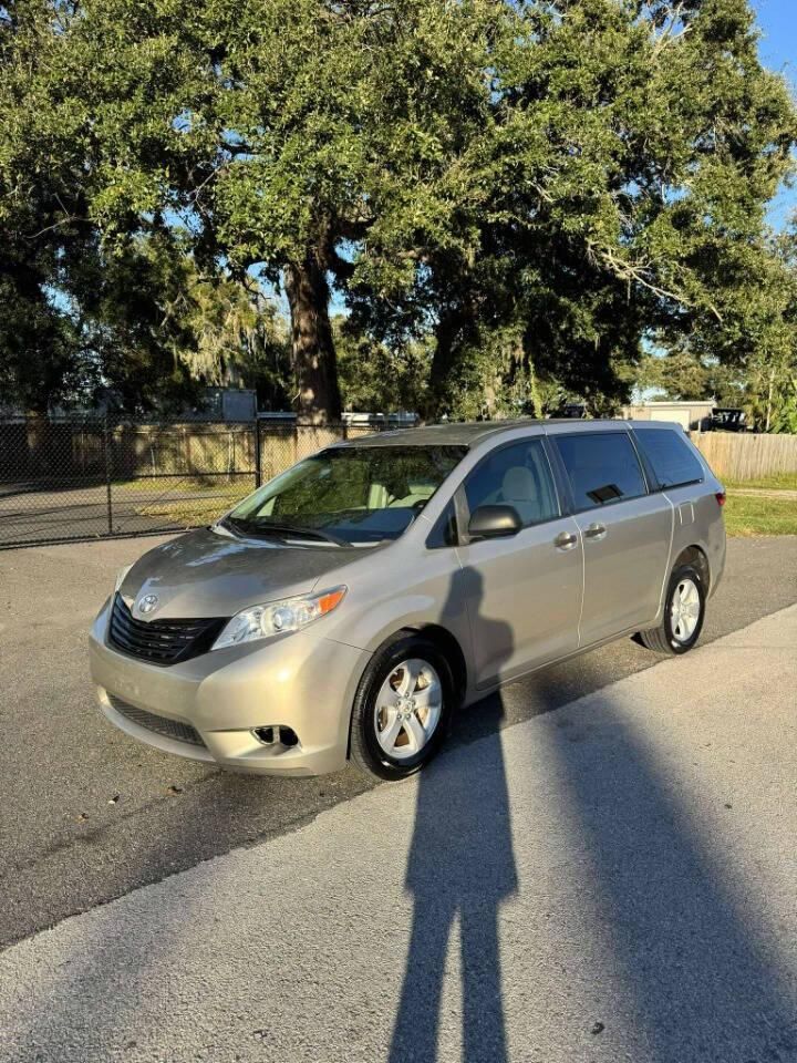 2016 Toyota Sienna