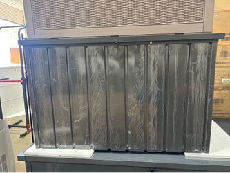 New assembled. Outdoor Deck Box 150 Gallon, Waterproof Lockable Storage