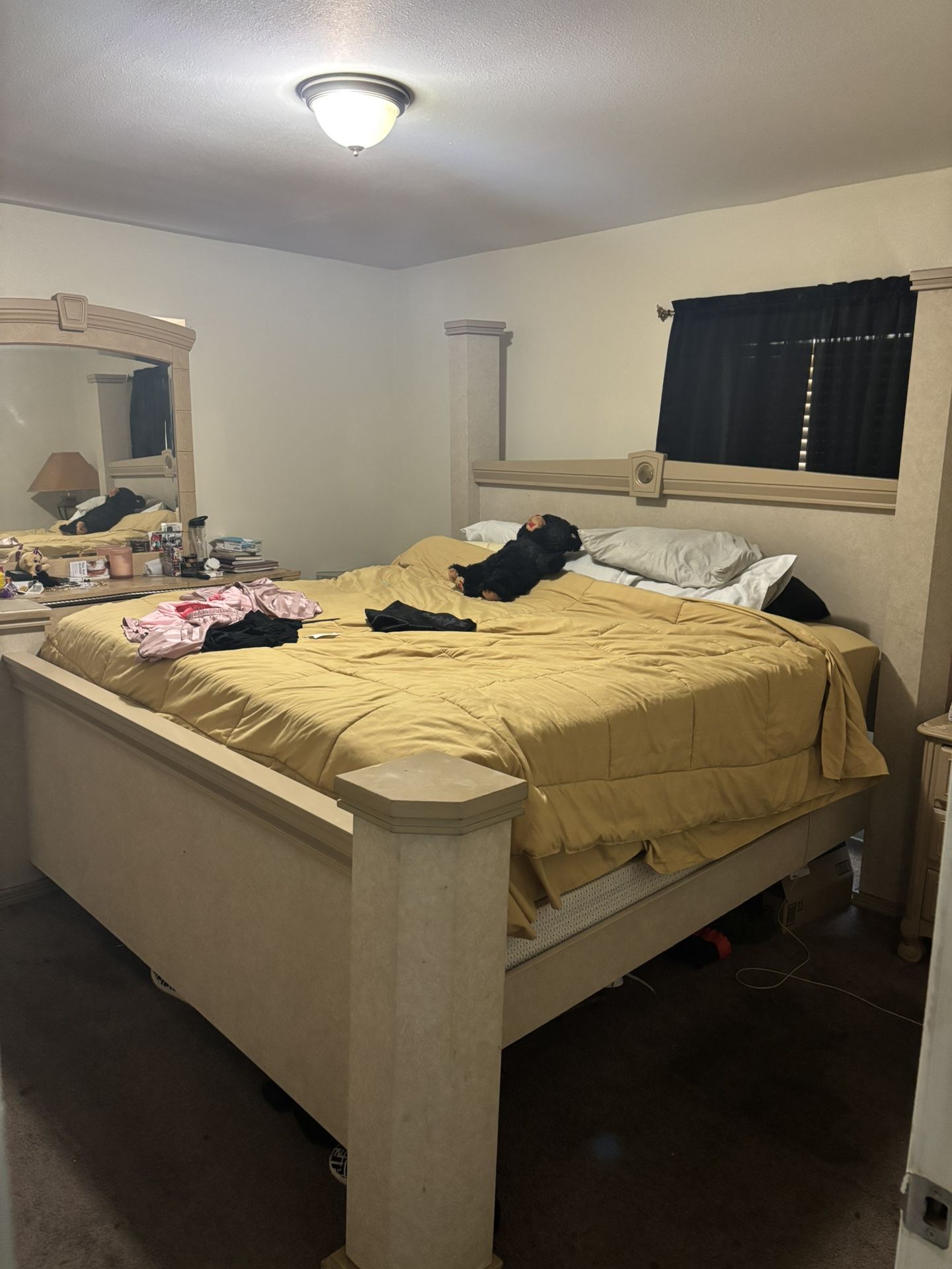 King Size Bedroom Set