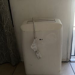 LG AC (white) 