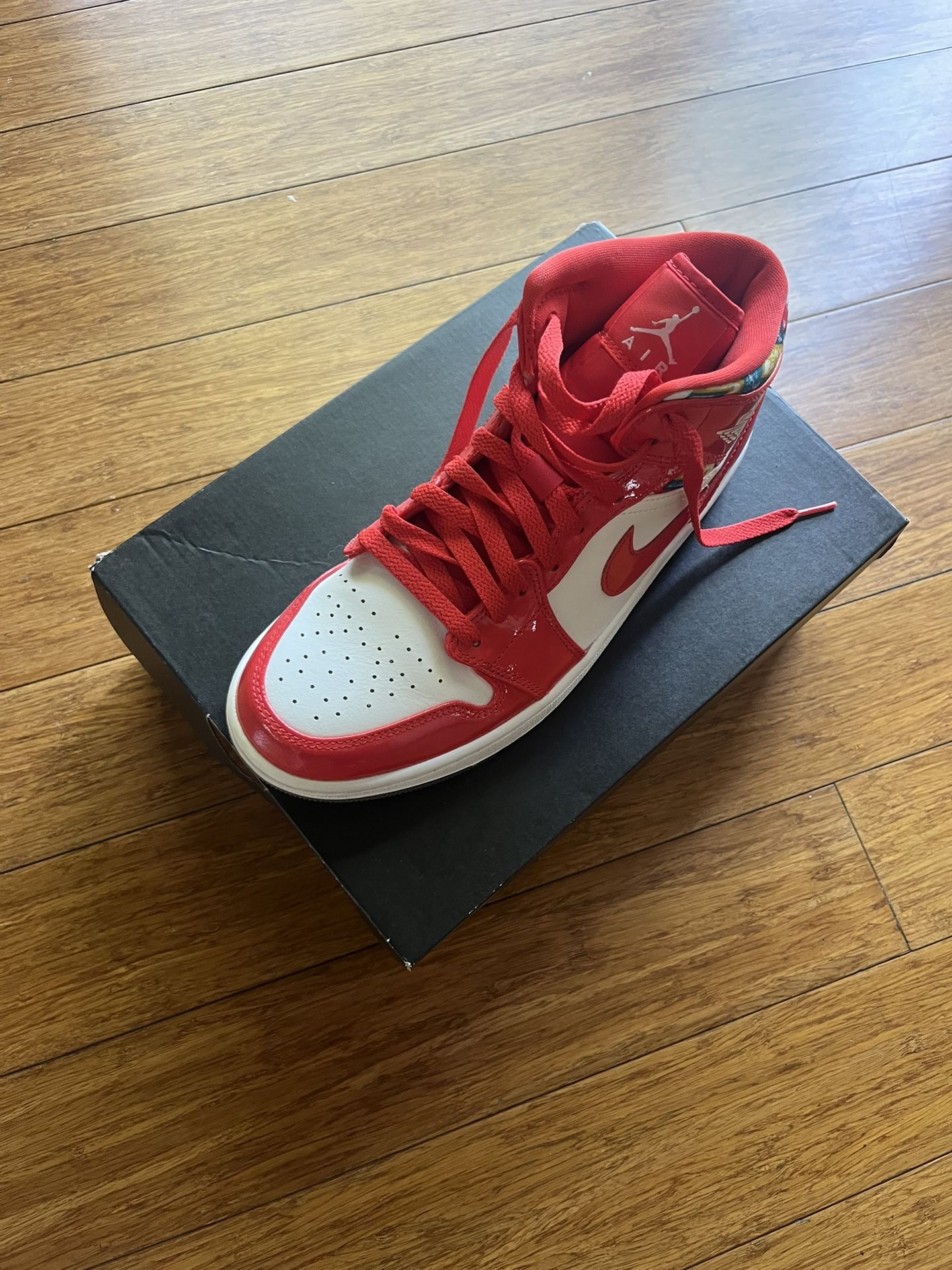 Air jordan mid size chili red white pollen
