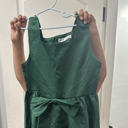 Size 11-12 Young Girls Dress