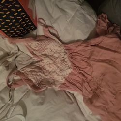 Free Woman's   Clothes 