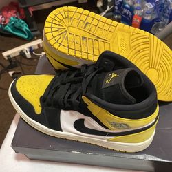 Jordan 1s Yellow