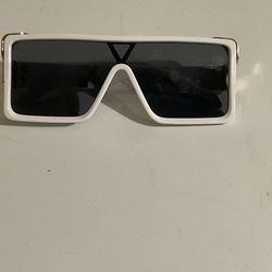 Louis Vuitton Shades
