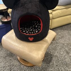 Mikey Mouse Pet Bed 