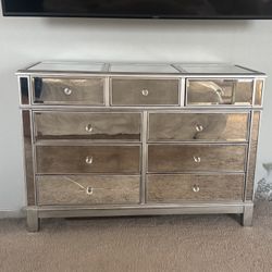 Beautiful Mirror Dresser
