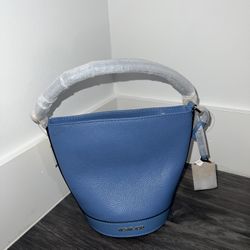 Michael Kors Bucket Bag