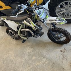 Kids Dirt Bike Automatic 