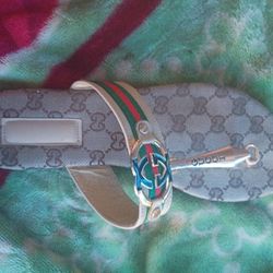   Women's Gucci Sandels Size 40!!! 