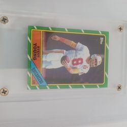 1986 Topps Steve Young Rookie Card/ Card #374
