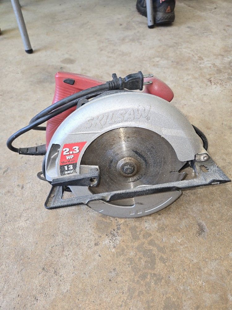 Skilsaw 5480 Circular Saw