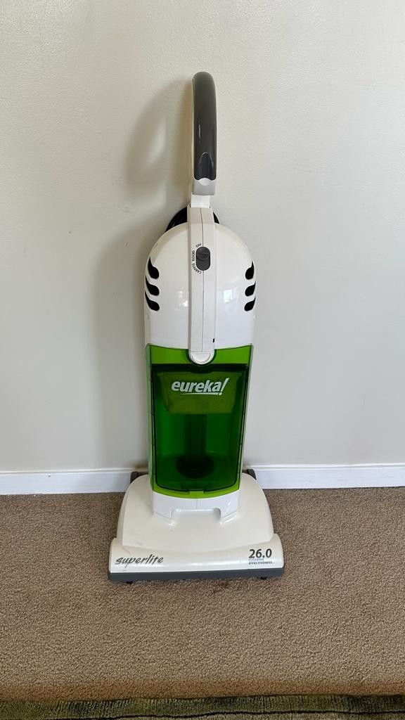 Eureka Superlite 26.0 Vacuum Cleaner
