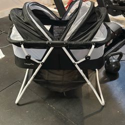Dream On Me Bassinet