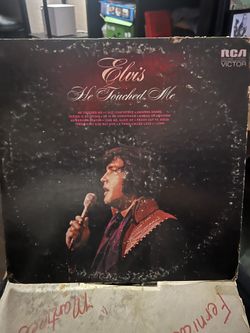 Elvis He touched me
