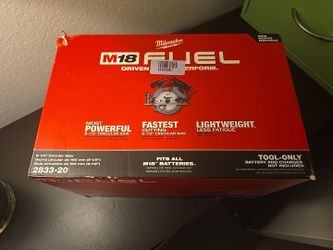 NEW Milwaukee 2833-20 M18 FUEL 6-1/2" Cordless Circular Saw 18V Brushless