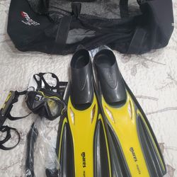 Diving Gear  Fin Size 10  