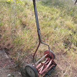 Handheld Lawnmover, Blades Will Need Sharpening 