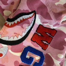 Bape hoodie pink 