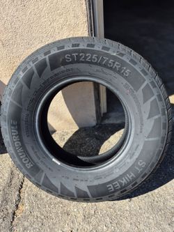225 75 15 NEW Tire