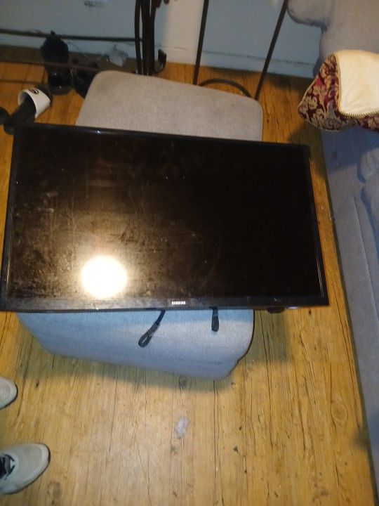 32 Inch Samsung Tv