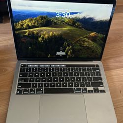 13’ MacBook Pro 2022 M2