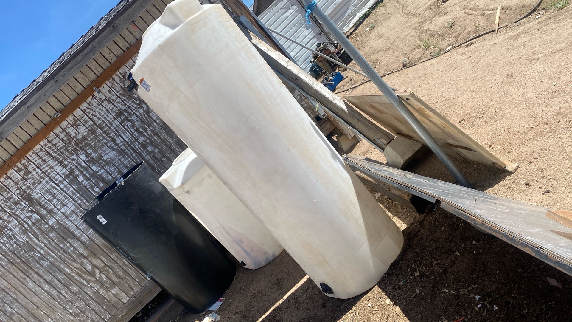 250 Gallon Water Tanks