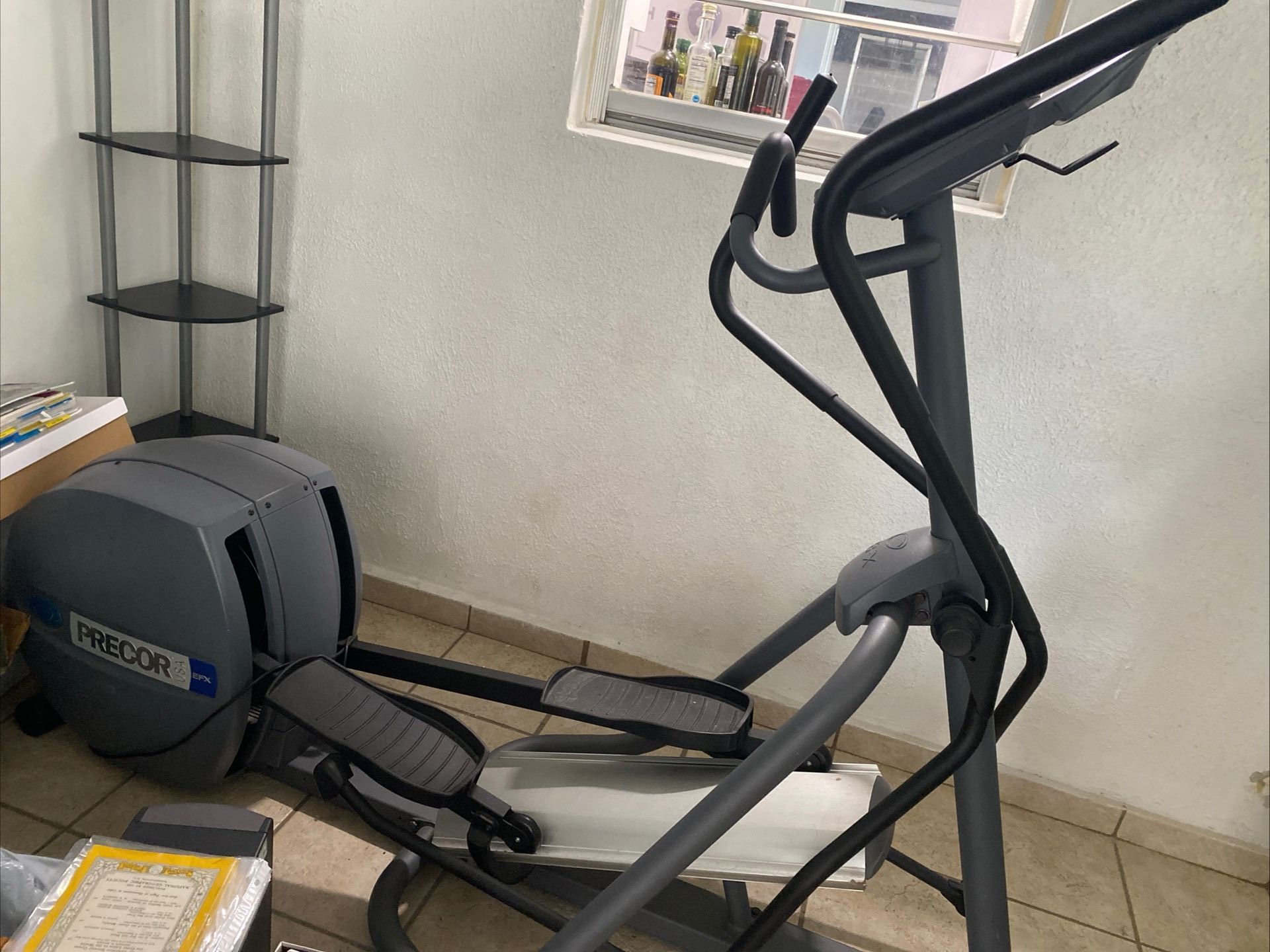 PRECOR ELECTRIC ELLIPTICAL