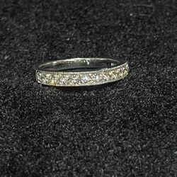 Cubic Zirconia Faux Diamond Ring 925