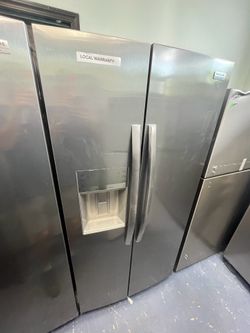 Side by side refrigerator