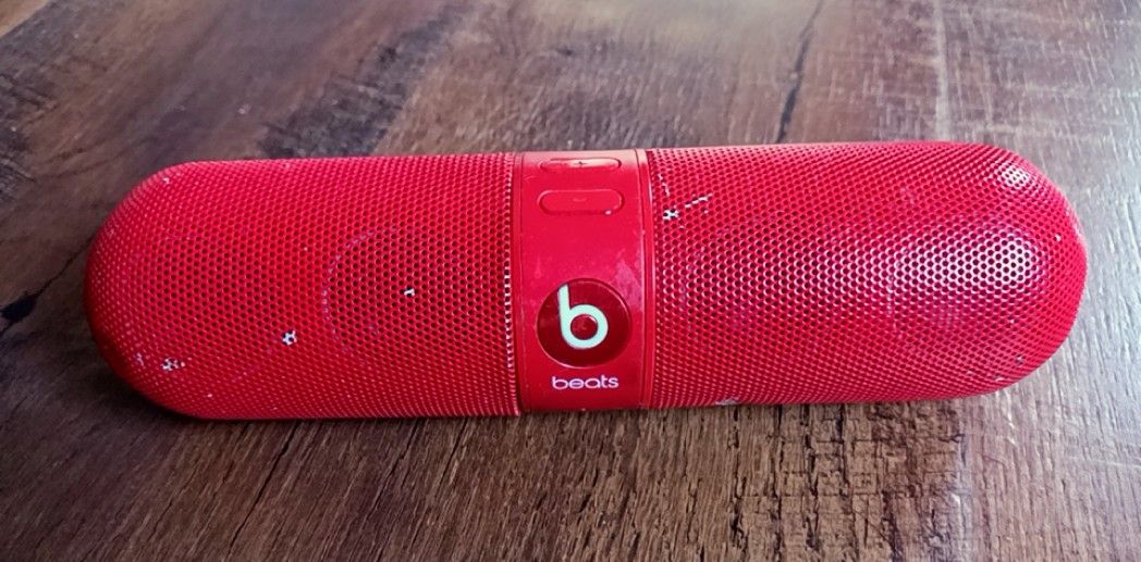 Beats Pill