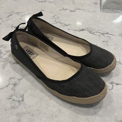 Ugg Flats 