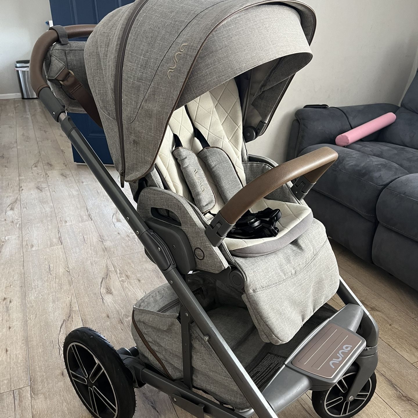 uppababy vista drew V3 Stroller Dillan SAPG::cybex-mios-coya-fold-lux-carry-cot-2026 ~ Options::Cozy Beige Length - Power:10'0'' - MH Isofix Car Seat Britax Our adjustable handlebar makes