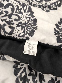 Comforter set
