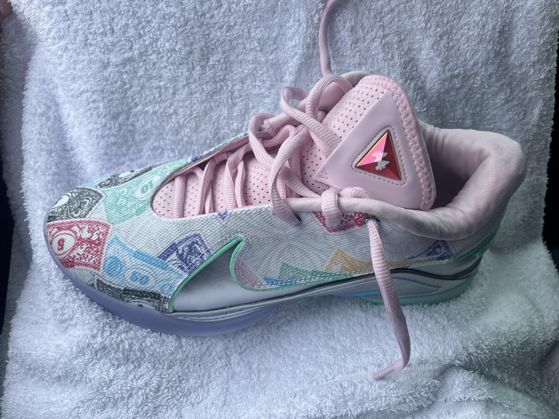 Nike Lebron XXll Mr. Mogul