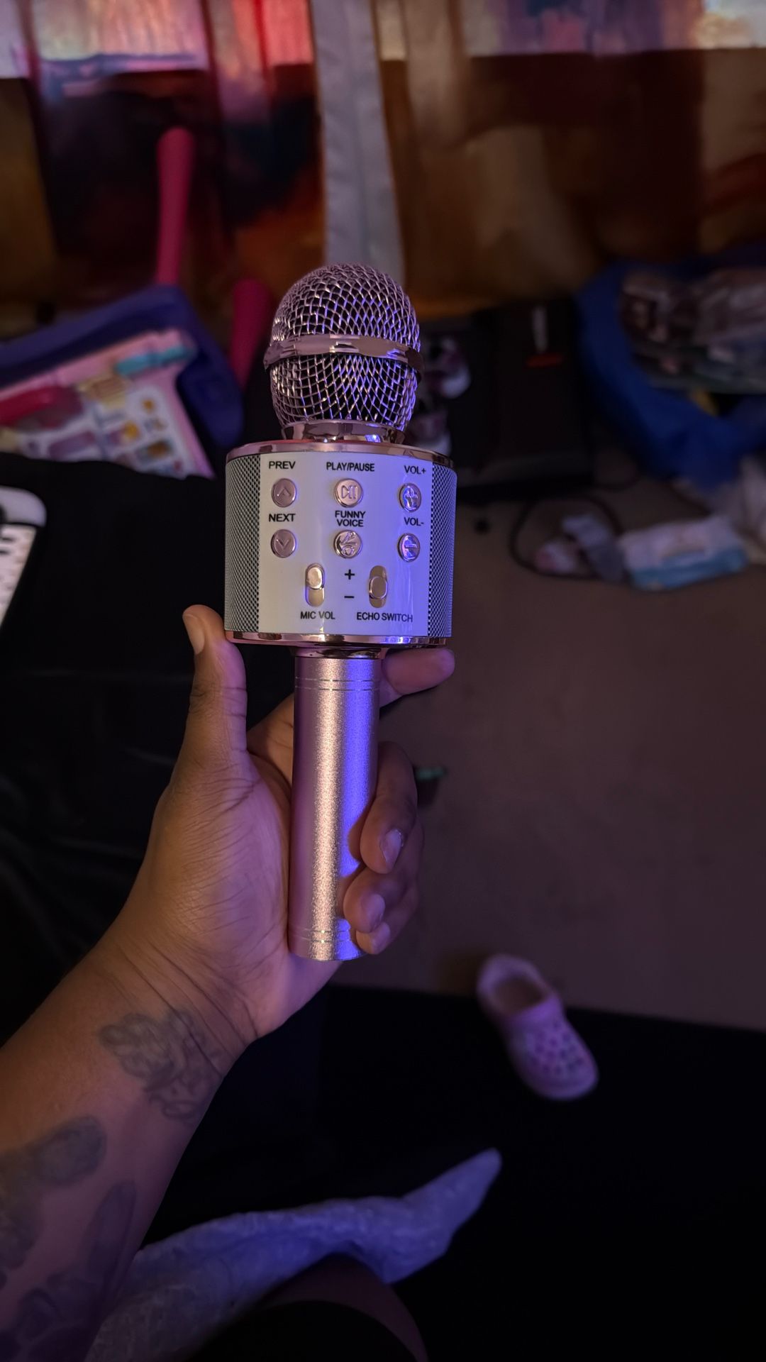 Microphone 