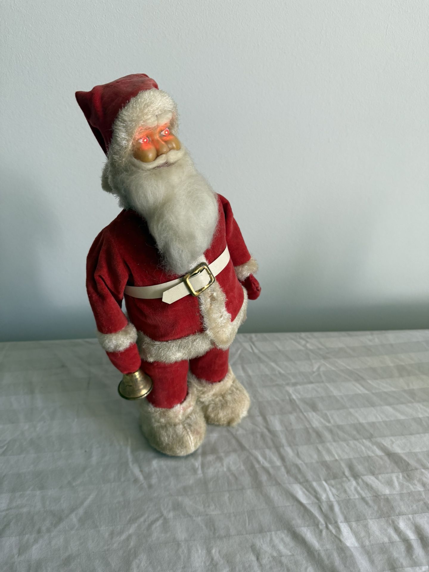 Fun Vintage Santa 1950s Battery Operated 13”