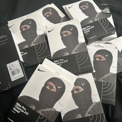 Nike Pro Therma-fit Hood 