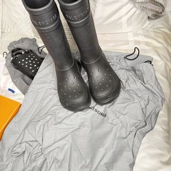 Balenciaga boots