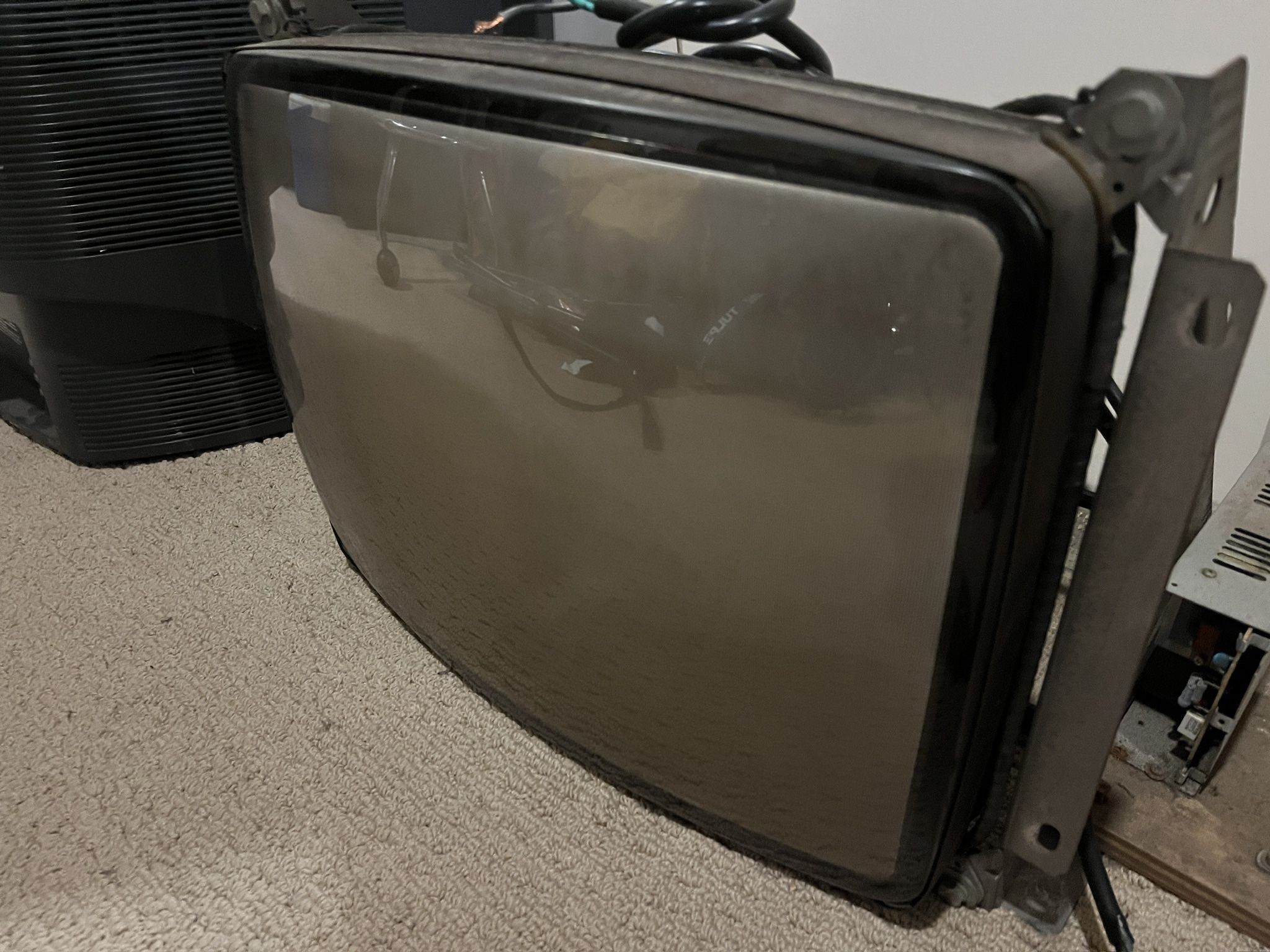 Arcade monitor and power supply - pickup Rehoboth