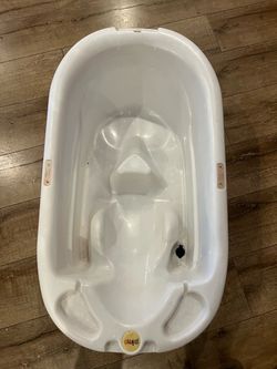 PRIMO EuroBath 2-Stage Baby Bathtub (Retails $60) - $10 OBO