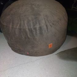 Free Bag Chair Turns To A Bed 