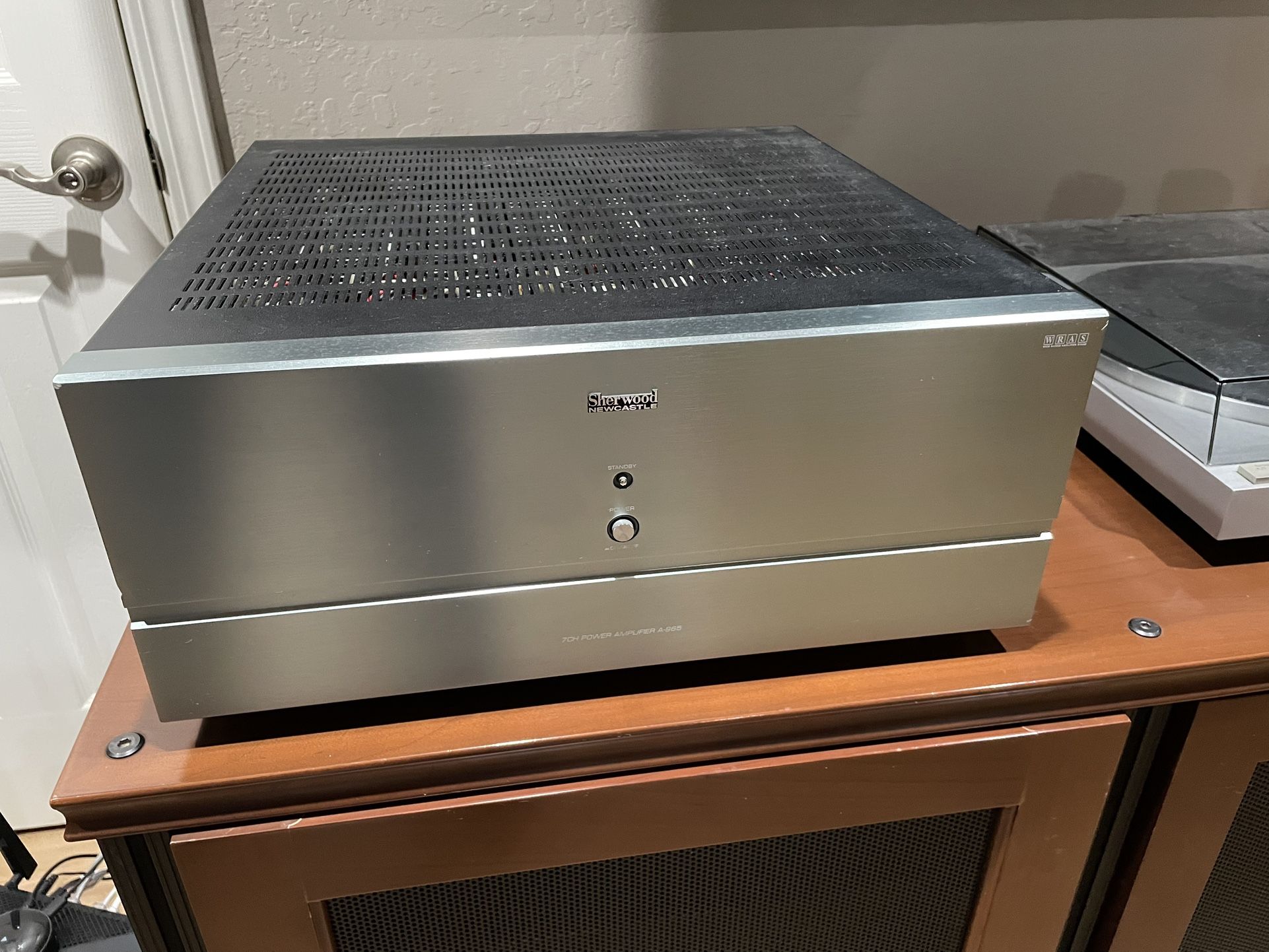 Sherwood 7 Channel Amp