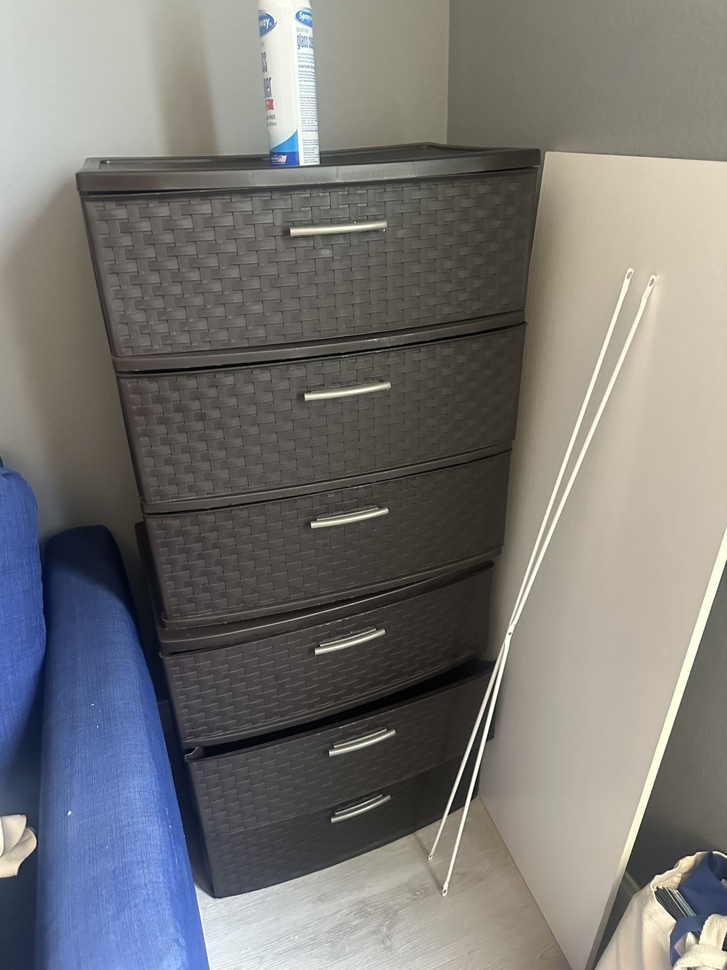 Plastic Dresser / Drawer