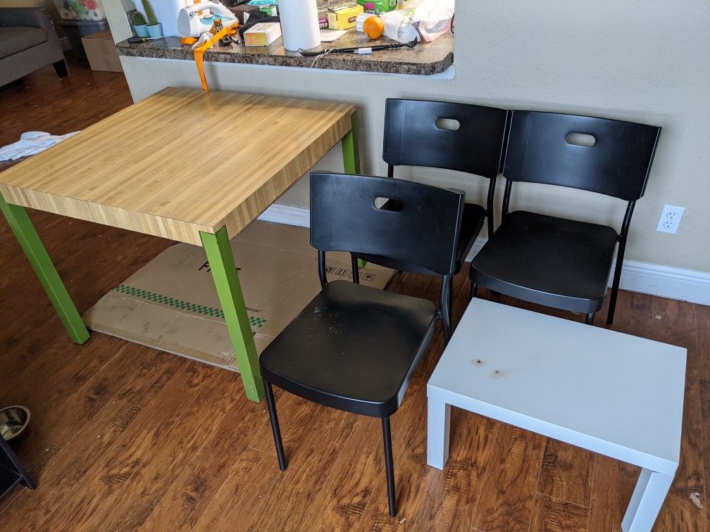 Free Furniture