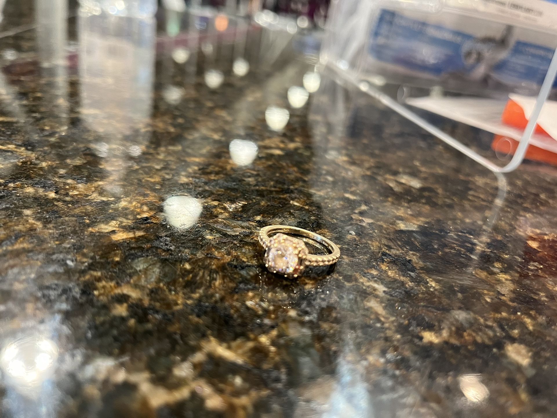 Gold ring Size 7