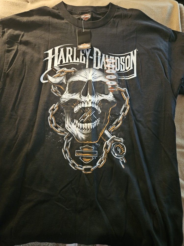 Mens Harley Shirts XL Never Worn 