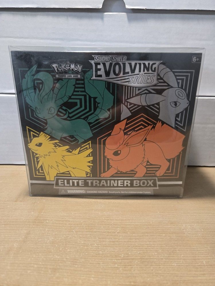 Pokemon Evolving Skies ETB 