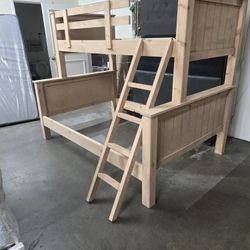 Twin Over Full Bunk Bed 
