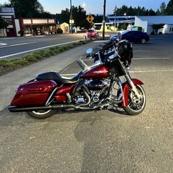 2017 Harley Davidson Street Glide